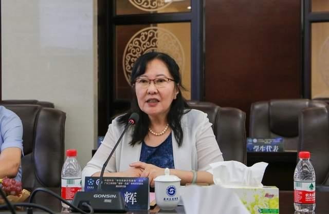 廣州工商學院“德學·五進”學風傳承基地項目建設研討會舉行