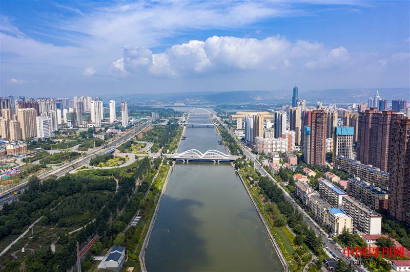 青龍澗河穿城過.jpg